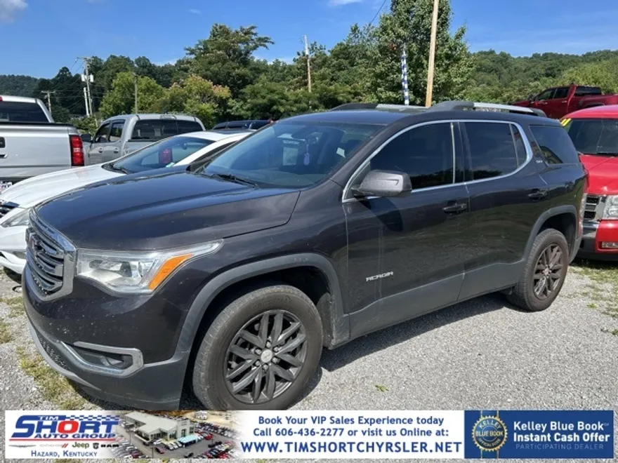 2017 Gmc Acadia SLT photo 1