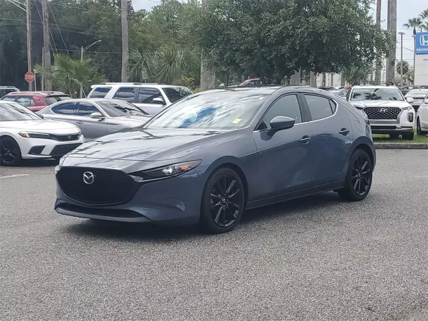 2019 Mazda Mazda3 Premium Hatchback photo 1