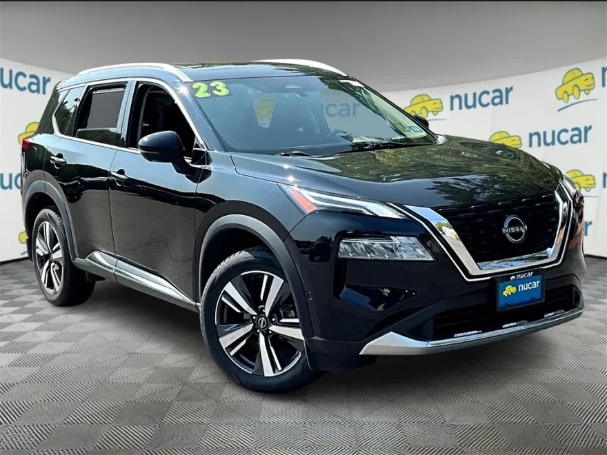 2023 Nissan Rogue Platinum photo 1