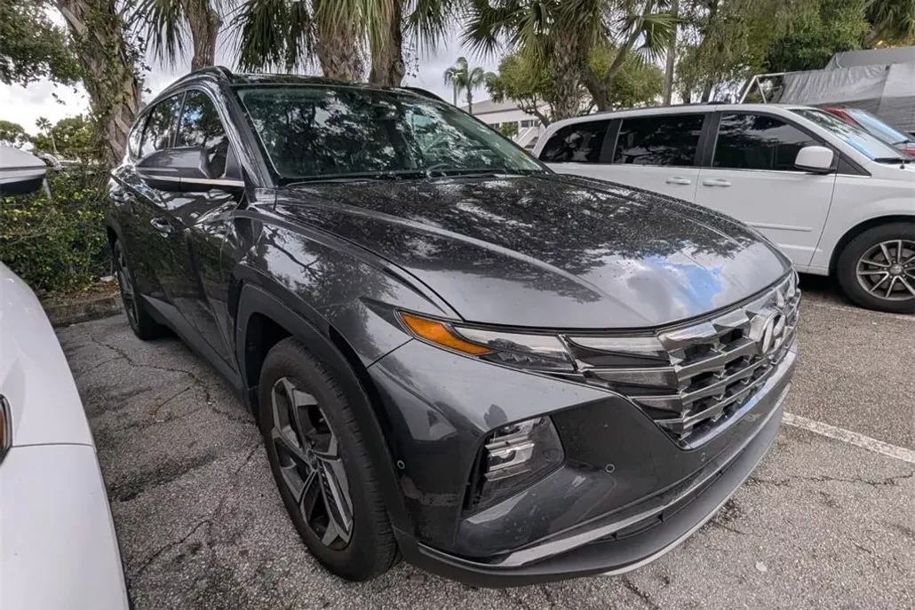 2023 Hyundai Tucson Limited photo 1