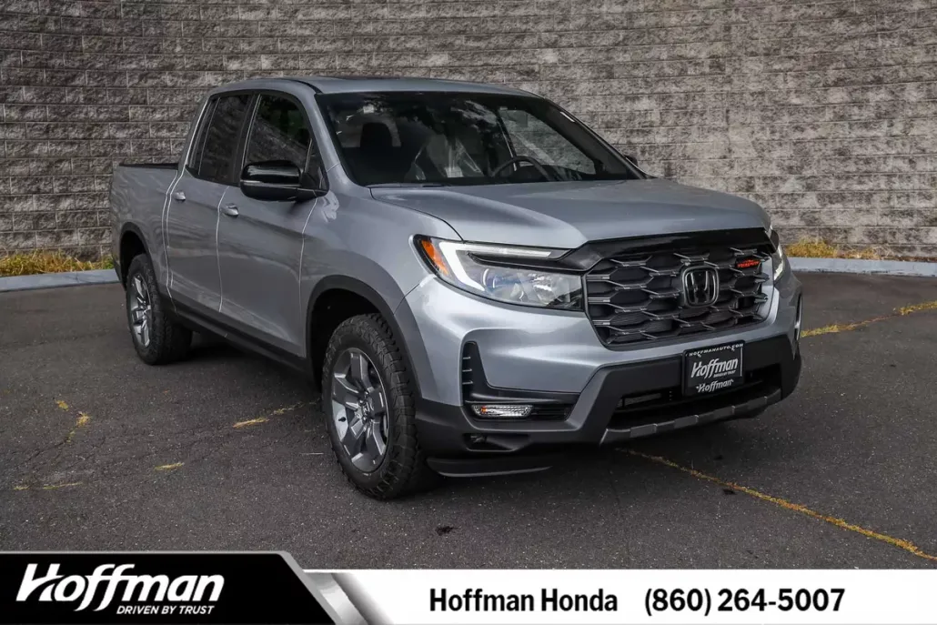 2025 Honda Ridgeline TrailSport photo 1