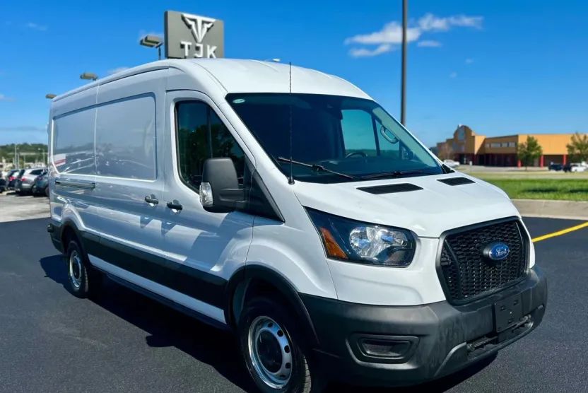 2024 Ford Transit Cargo Van photo 1