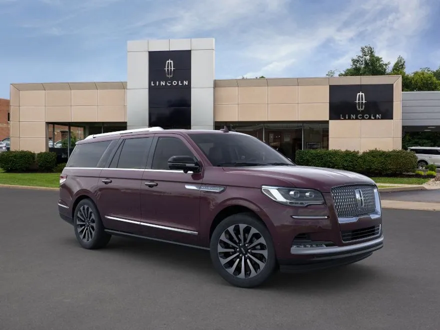 2024 Lincoln Navigator L Reserve photo 1
