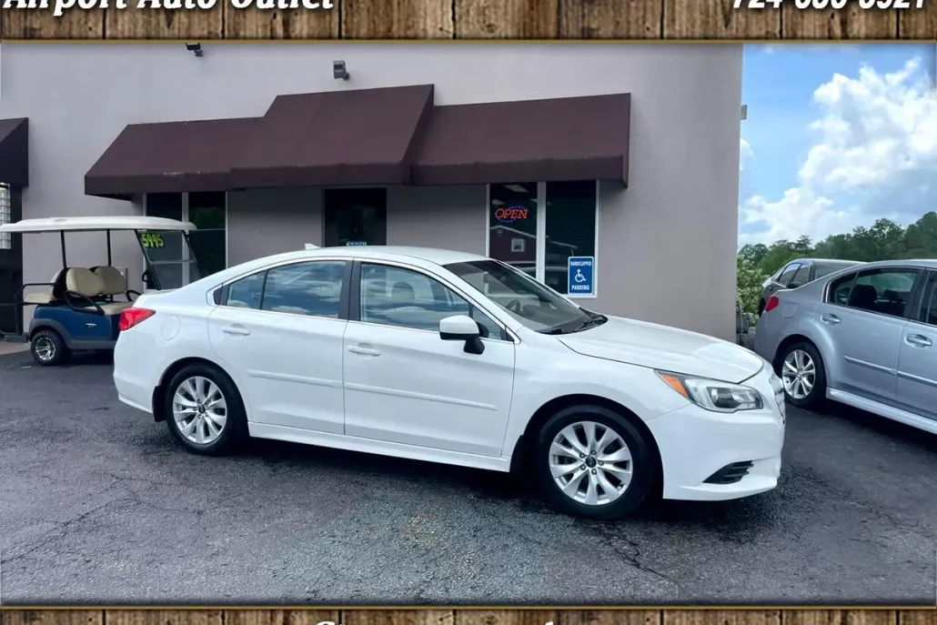 2016 Subaru Legacy 2.5i Premium photo 1