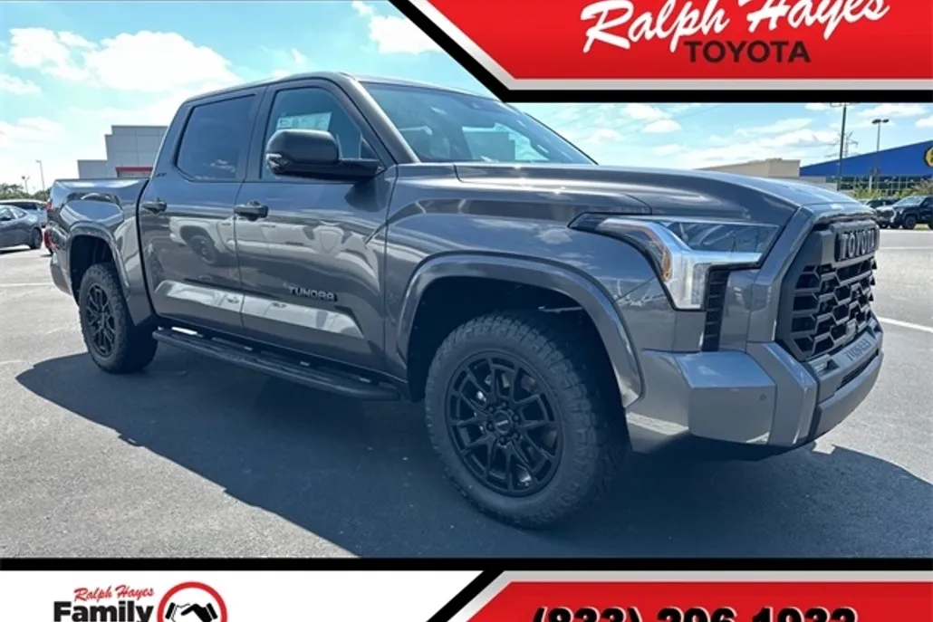 2026 Toyota Tundra SR5 CrewMax photo 1