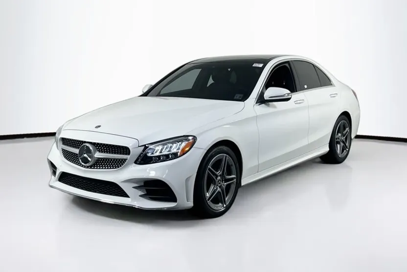 2021 Mercedes Benz C photo 1