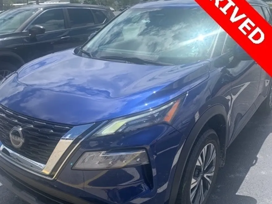 2022 Nissan Rogue SV photo 1