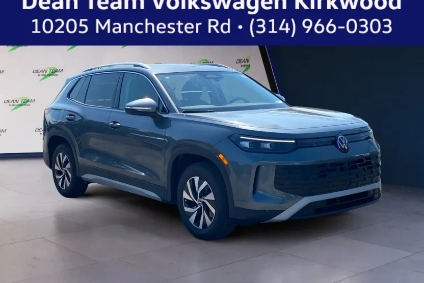 2025 Volkswagen Tiguan S photo 1