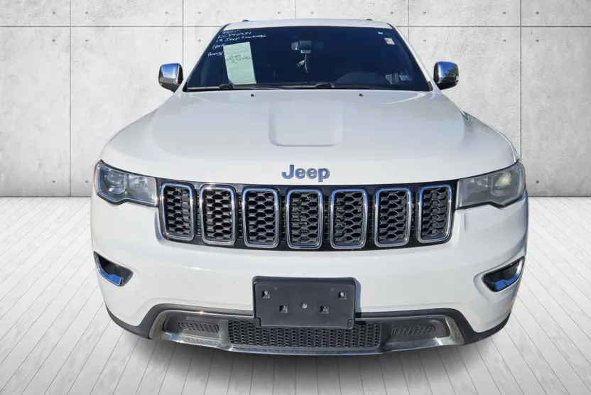 2019 Jeep Grand Cherokee Limited photo 1