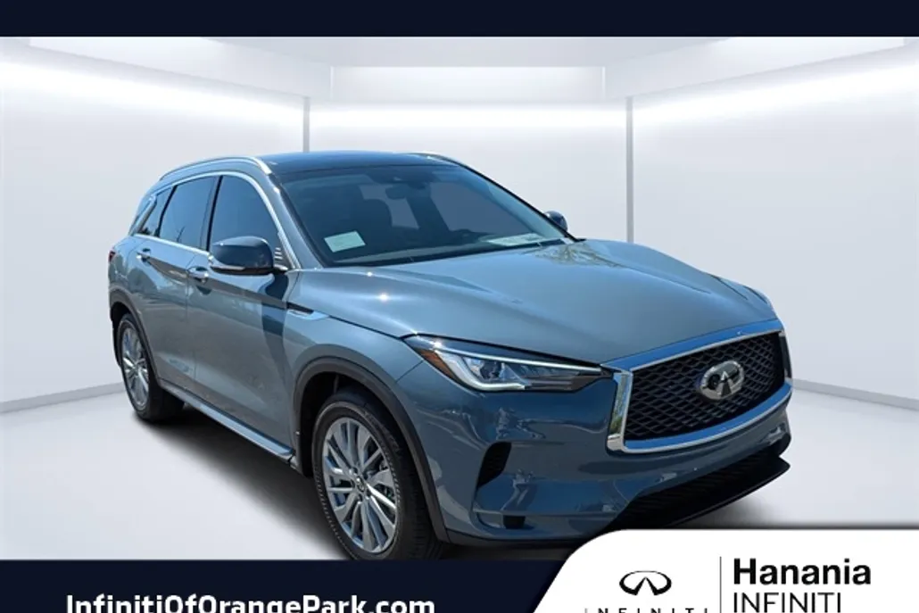 2025 Infiniti QX50 Luxe AWD photo 1