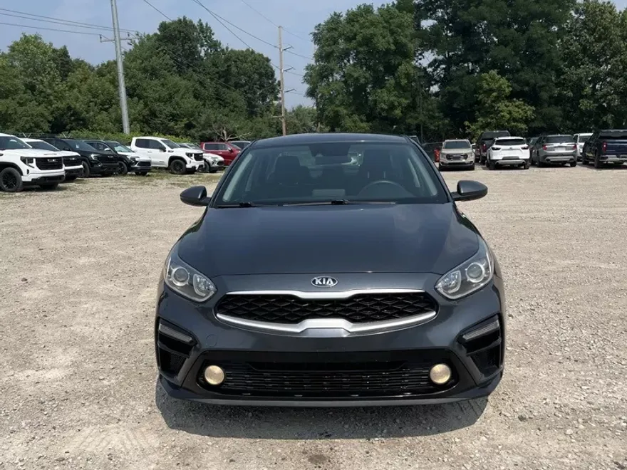 2021 Kia Forte LXS photo 1
