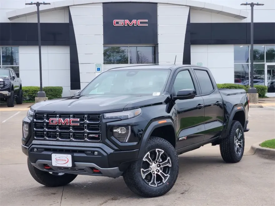 2025 Gmc Canyon AT4 photo 1