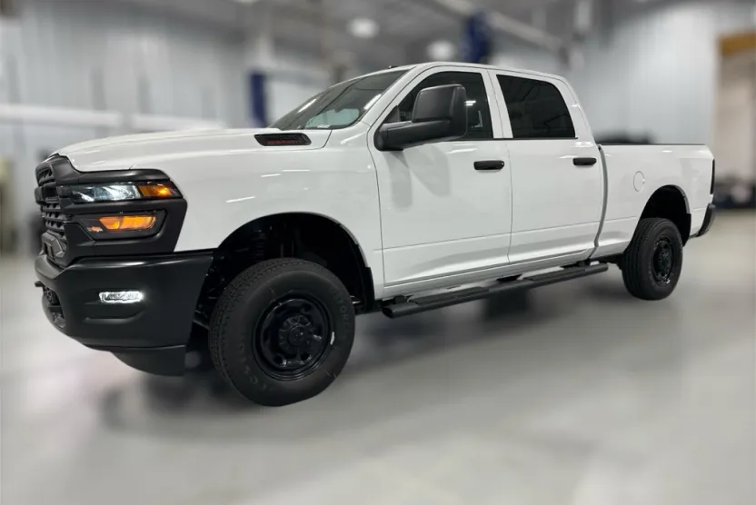 2025 Ram 2500 Tradesman photo 1
