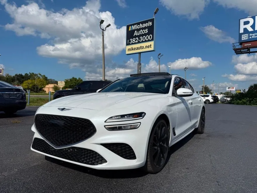 2023 Genesis G70 2.0T Sport Prestige photo 1