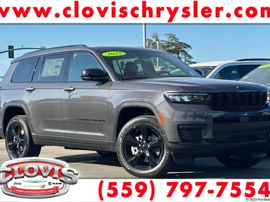2025 Jeep Grand Cherokee Altitude photo 1