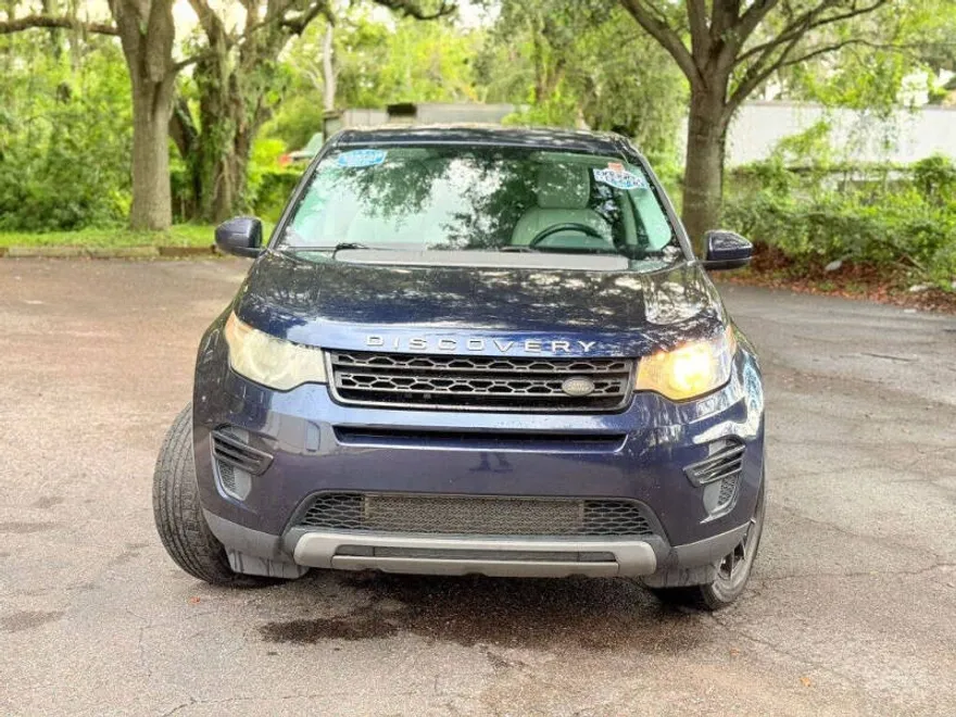 2016 Land Rover Discovery Sport SE photo 1