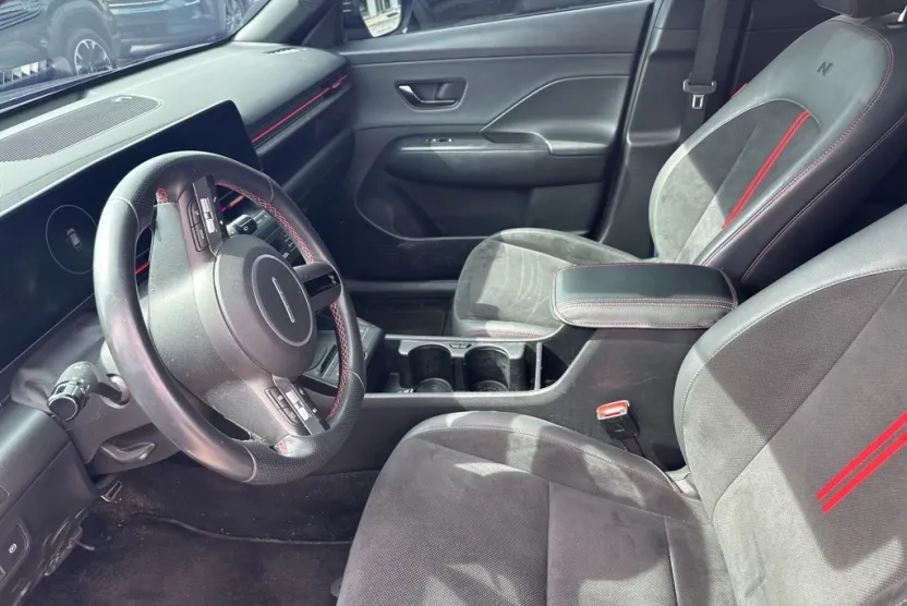 2024 Hyundai Kona N Line photo 1