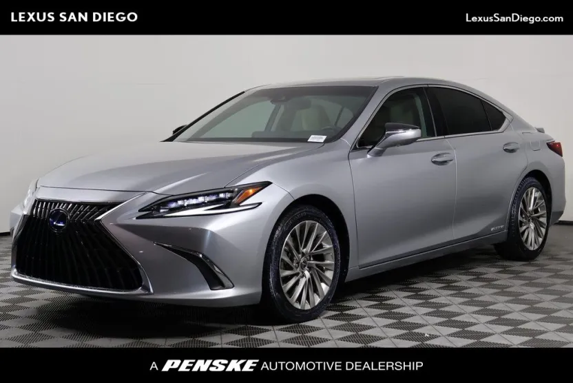 2022 Lexus ES 300h Luxury photo 1