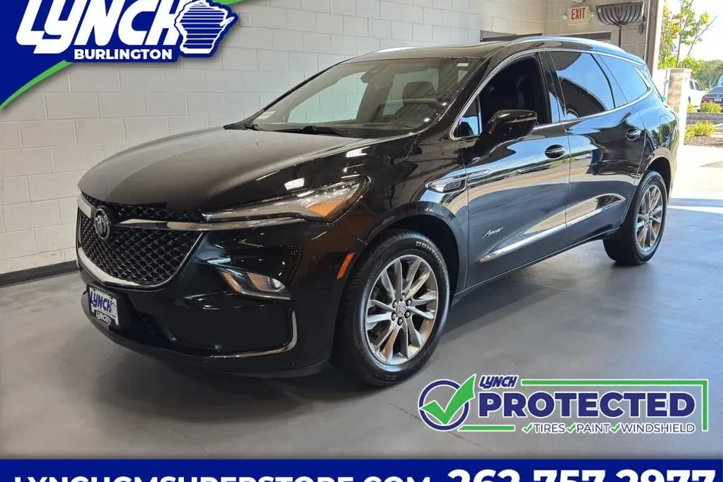 2023 Buick Enclave Avenir photo 1