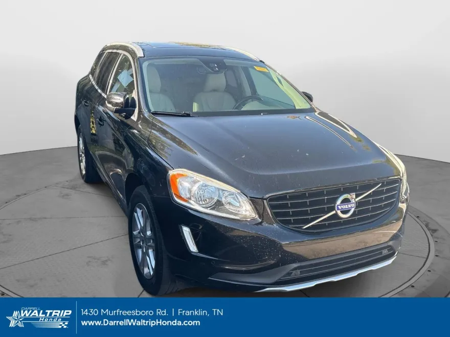 2015 Volvo XC60 T5 Drive-E Premier photo 1