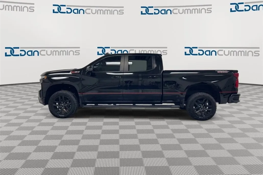 2021 Chevrolet Silverado 1500 LT Trail Boss photo 1
