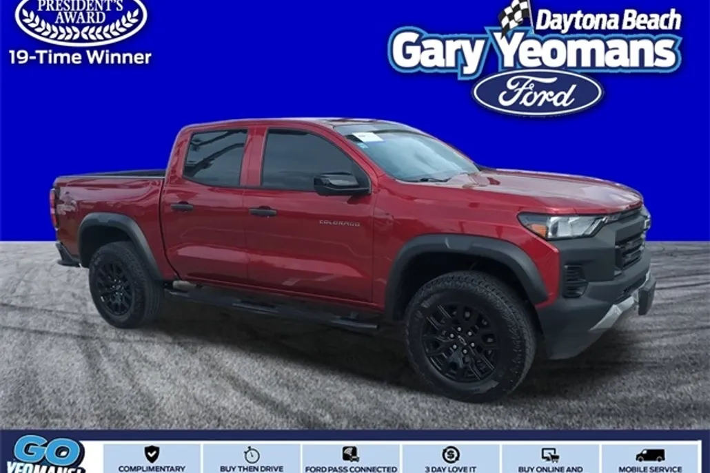2023 Chevrolet Colorado Trail Boss photo 1