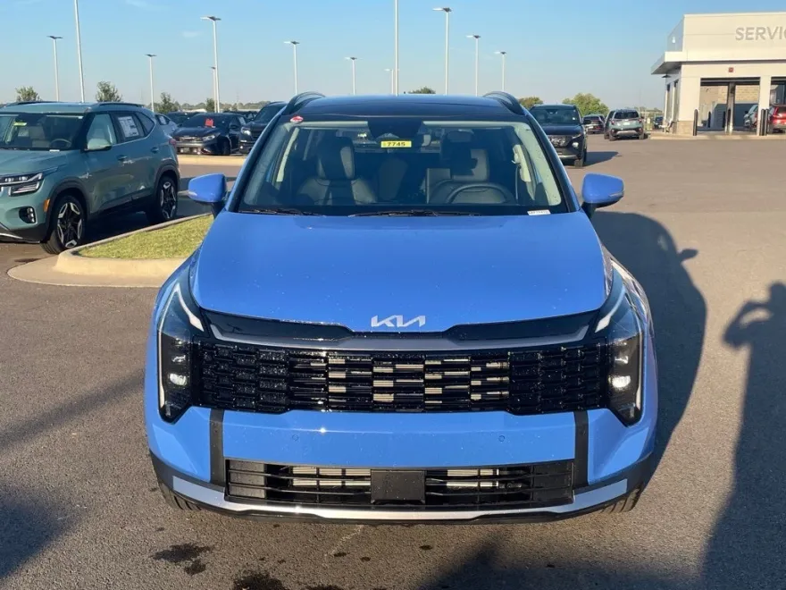 2026 Kia Sportage EX photo 1
