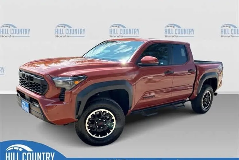 2025 Toyota Tacoma TRD Off-Road photo 1
