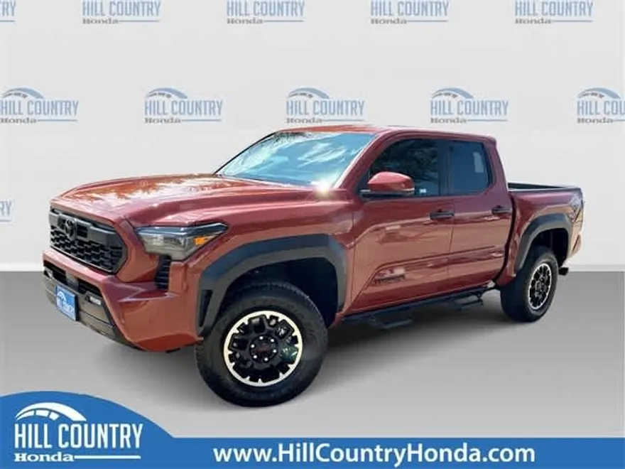 2025 Toyota Tacoma TRD Off-Road photo 1