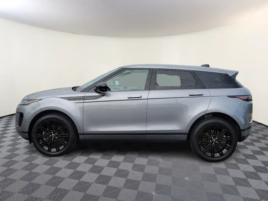 2024 Land Rover Range Rover Evoque S photo 2