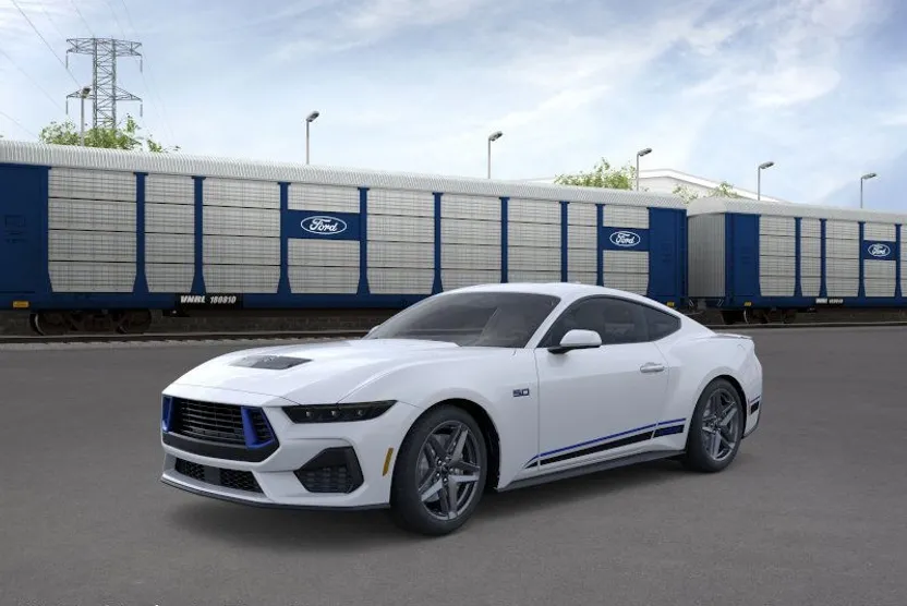 2025 Ford Mustang GT Premium photo 1
