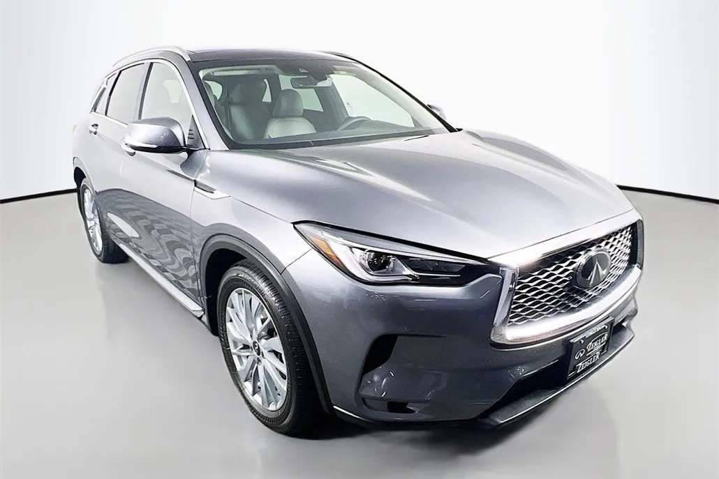2025 Infiniti QX50 Luxe photo 1