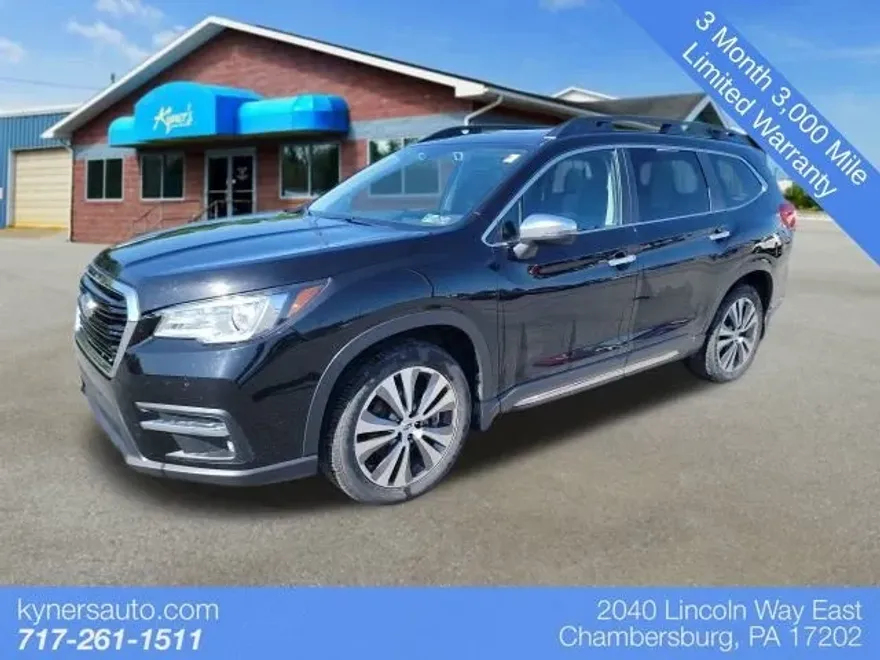 2022 Subaru Ascent Touring photo 1
