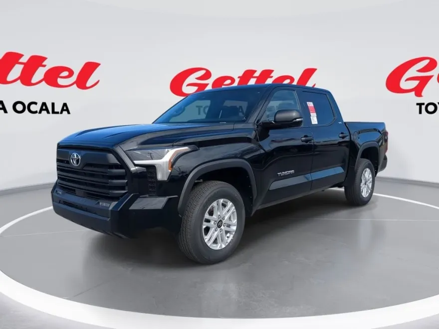 2025 Toyota Tundra SR5 photo 1