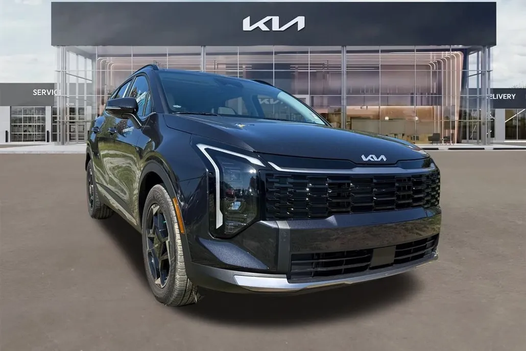 2026 Kia Sportage EX photo 1