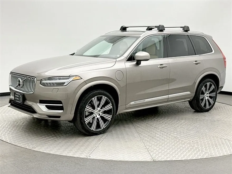 2022 Volvo XC90 Recharge T8 Inscription photo 1