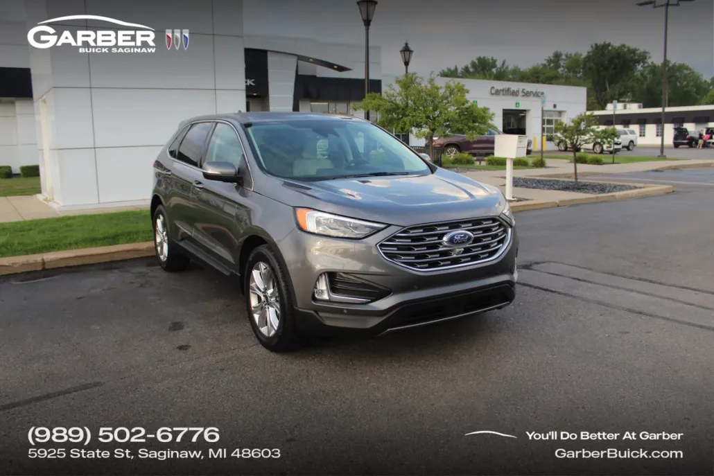 2022 Ford Edge Titanium photo 1