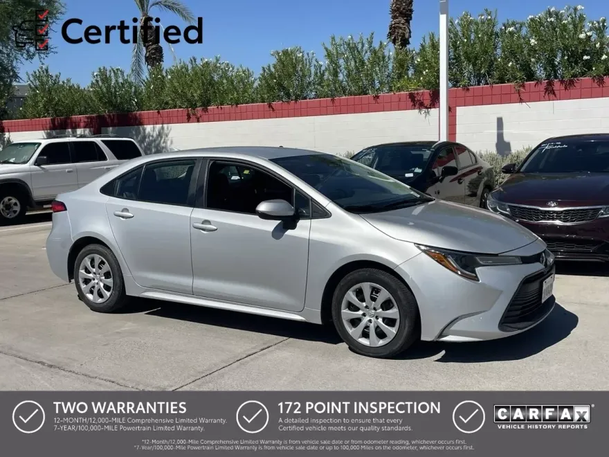 2024 Toyota Corolla LE photo 1
