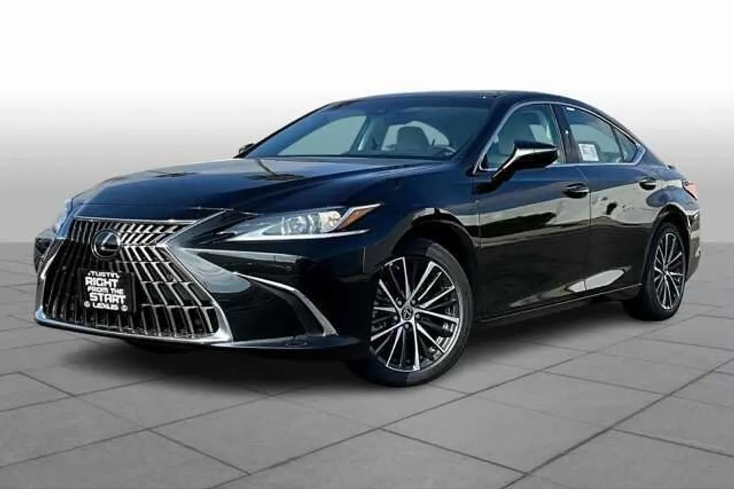 2025 Lexus ES 300h photo 1