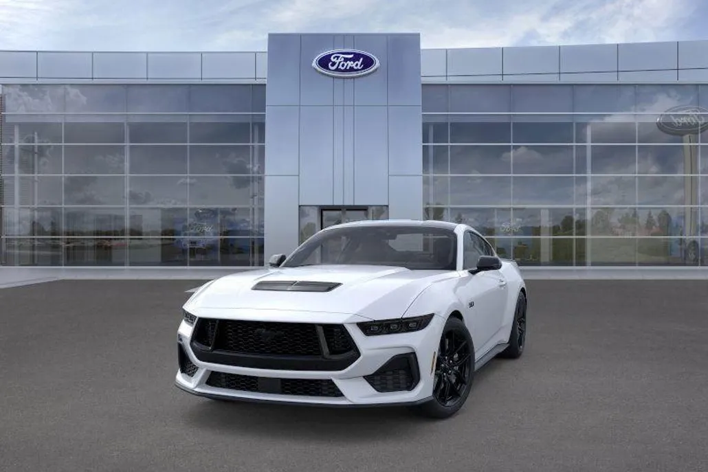 2025 Ford Mustang GT Premium photo 1