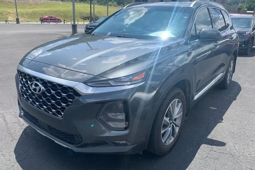 2020 Hyundai Santa Fe SEL photo 1