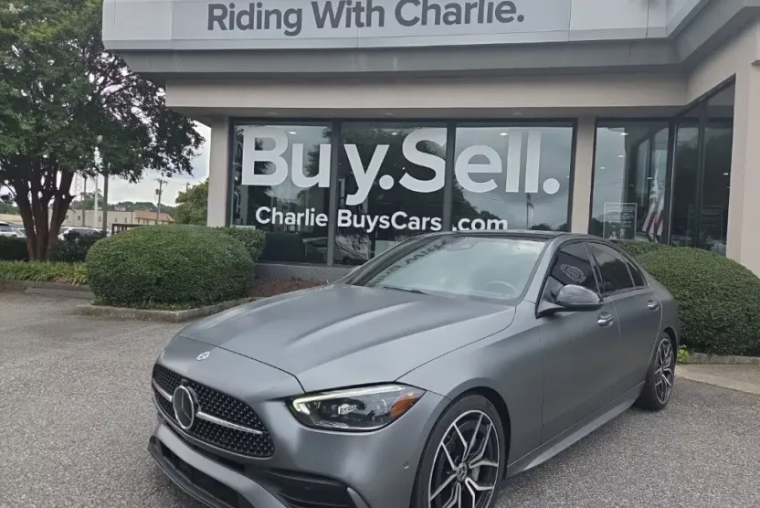 2022 Mercedes Benz C 300 AMG Sedan photo 1