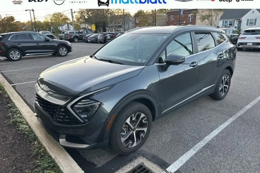 2024 Kia Sportage EX photo 1
