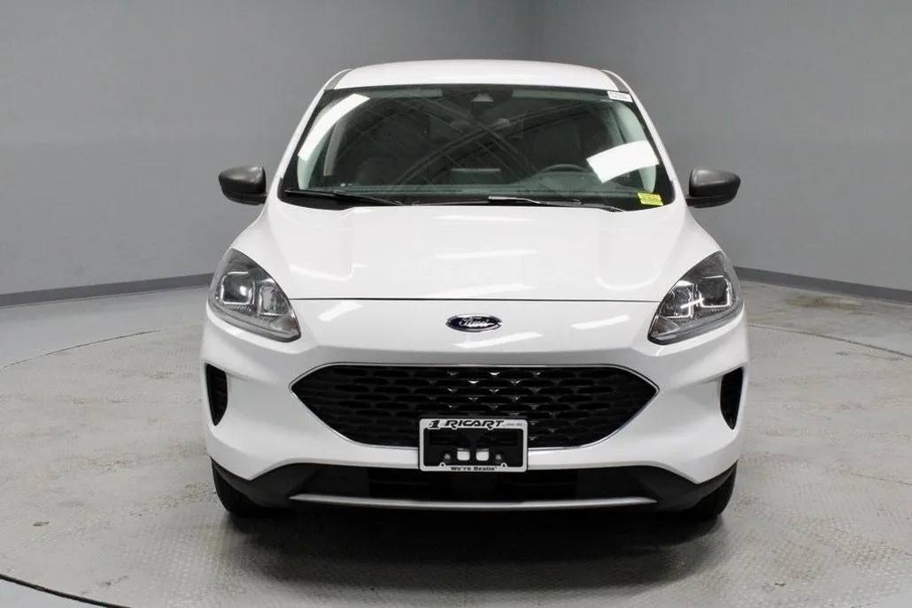 2022 Ford Escape SE photo 1