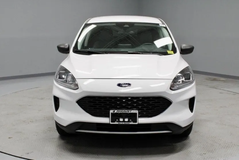 2022 Ford Escape SE photo 1