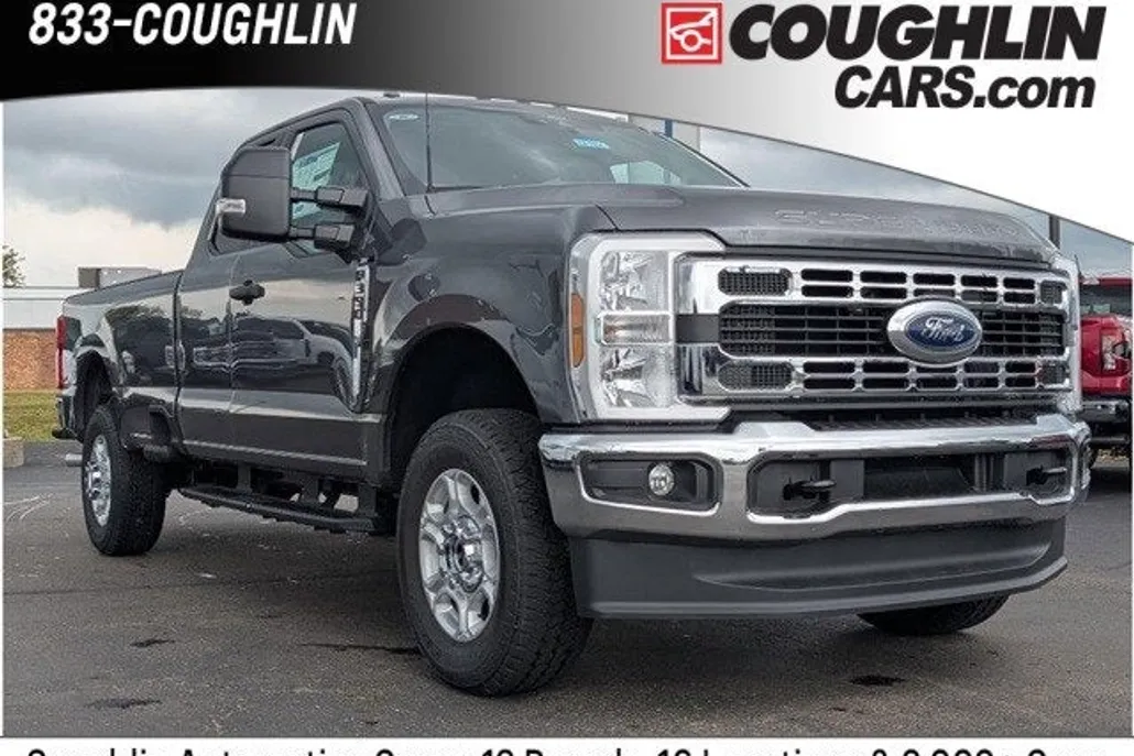 2026 Ford F-350 XLT photo 1