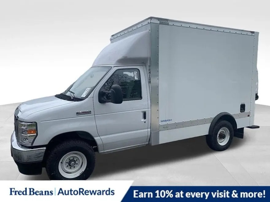 2025 Ford E-350 Base photo 1