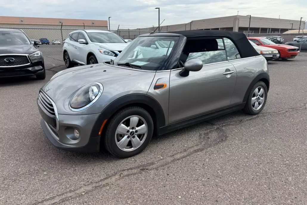 2019 Mini Cooper Convertible Signature photo 1