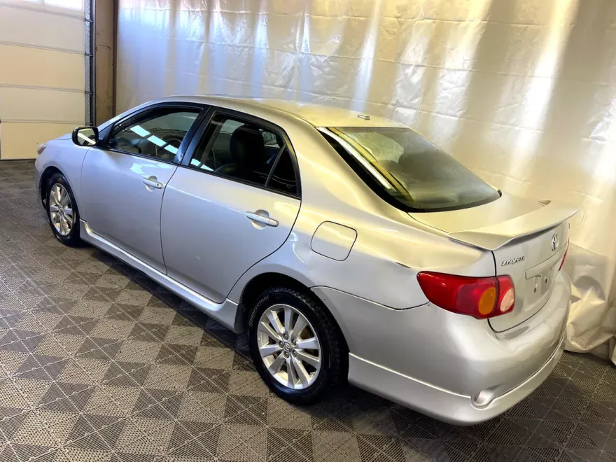 2009 Toyota Corolla photo 10