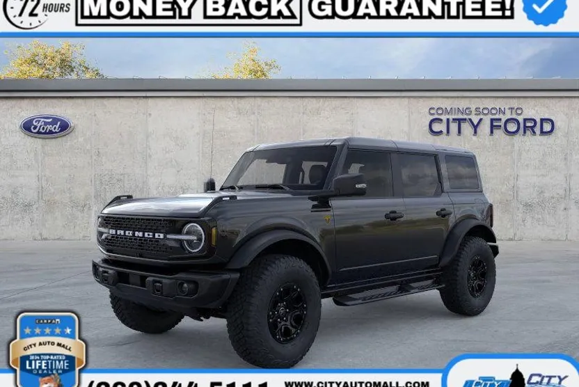 2025 Ford Bronco Badlands photo 1
